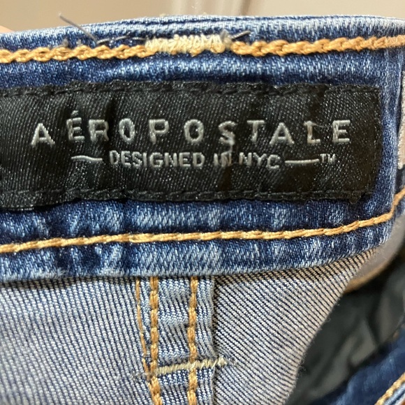 Aeropostale Curvy Skinny Jeans Size 2 - Picture 2 of 9